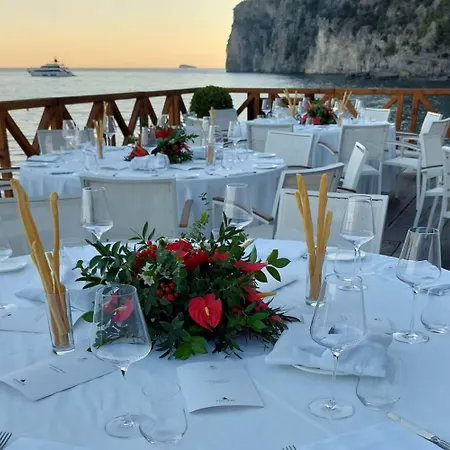 Le Agavi Positano